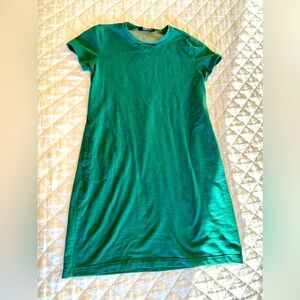 Northface dress size medium with pockets